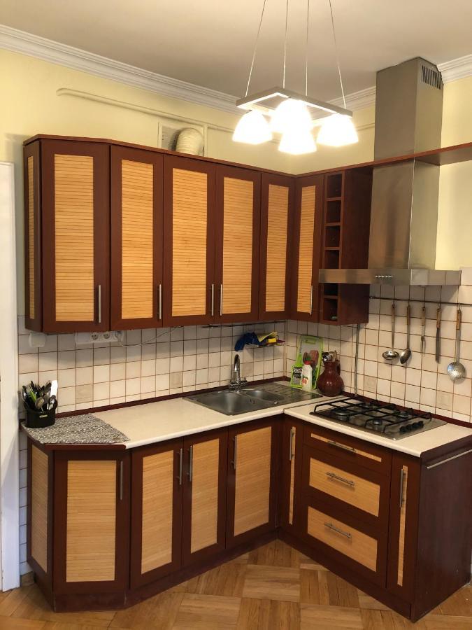 Galllery Lviv Exteriör bild